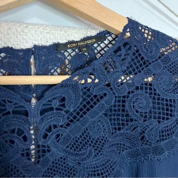 Kobi Halperin Serena Long-Sleeve Lace-Yoke Silk Blouse, Blue, size xsmall - Picture 6 of 7